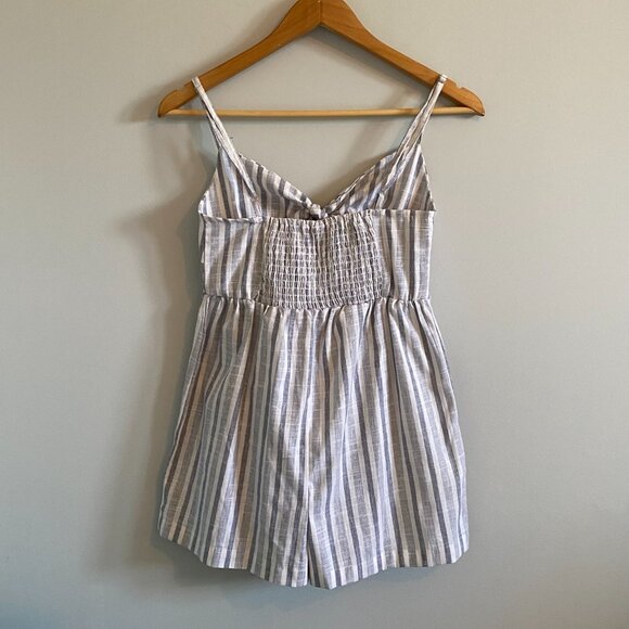 NWOT Blue Striped Thin Strap Cotton Romper with Bow, Cutout and Buttons Summer - Picture 5 of 11